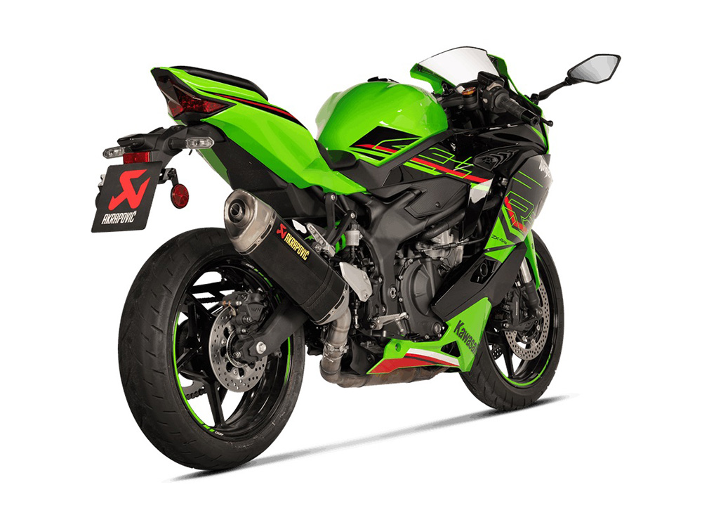 Kawasaki ZX-4R (2024+) Akrapovic Carbon Exhaust